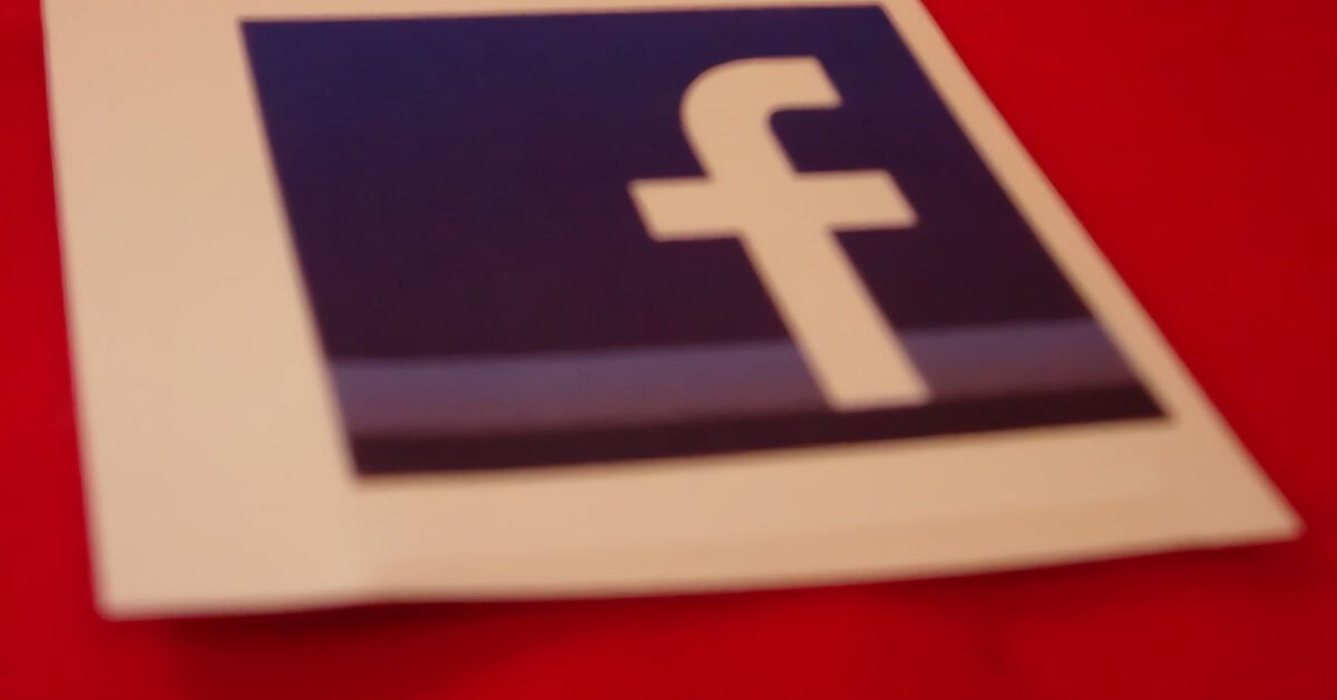 Come taggare una foto su Facebook Salvatore Aranzulla