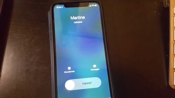 Come rifiutare una chiamata con iPhone
