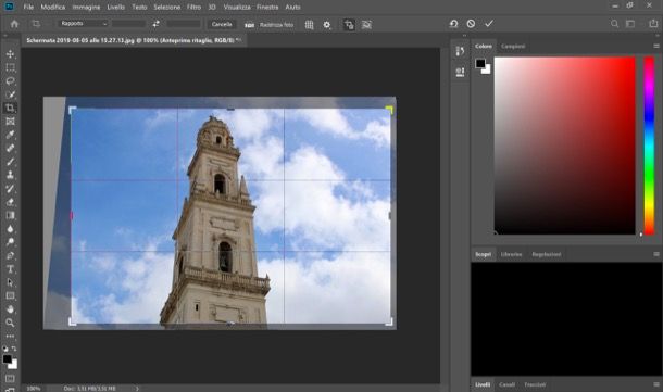 Ritagliare foto su Photoshop