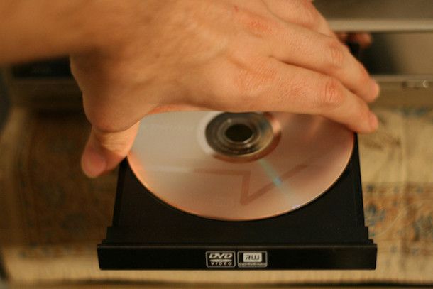 Come riversare VHS su DVD
