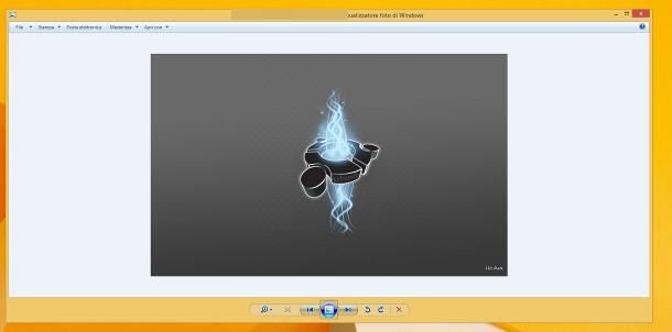 Come scorrere le foto su Windows 8