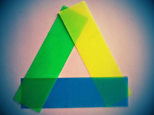 Foto che mostra il logo di Google Drive