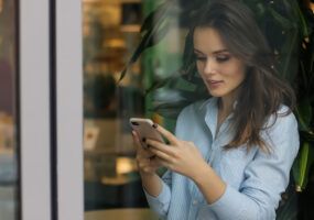 Come spostare i numeri dalla SIM al telefono
