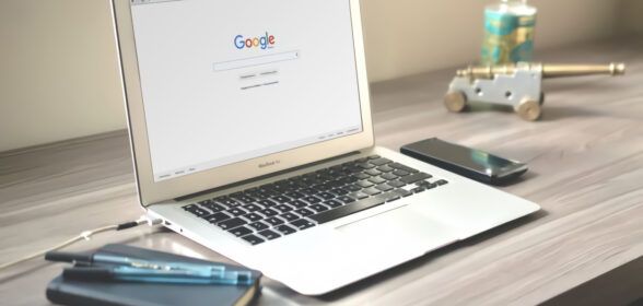 Come eliminare foto da Google