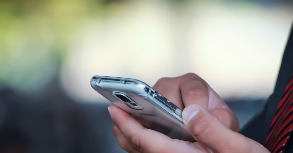 Come sbloccare telefono bloccato da operatore Salvatore Aranzulla