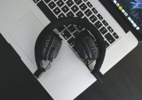 Come ascoltare musica offline