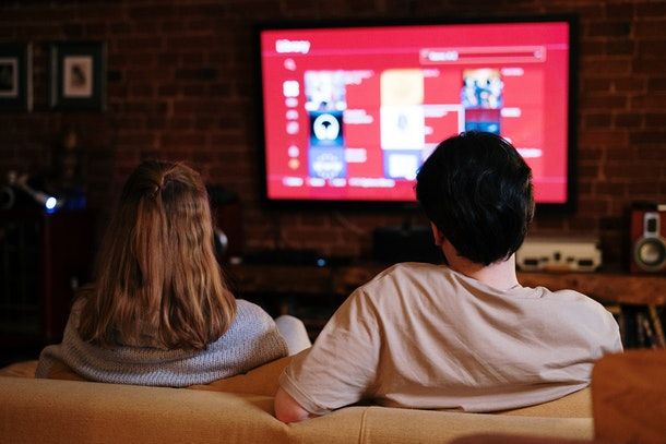 Come collegare iPhone alla TV senza cavi: Smart TV