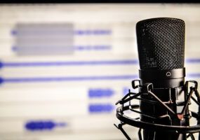 Programmi per togliere la voce da una canzone