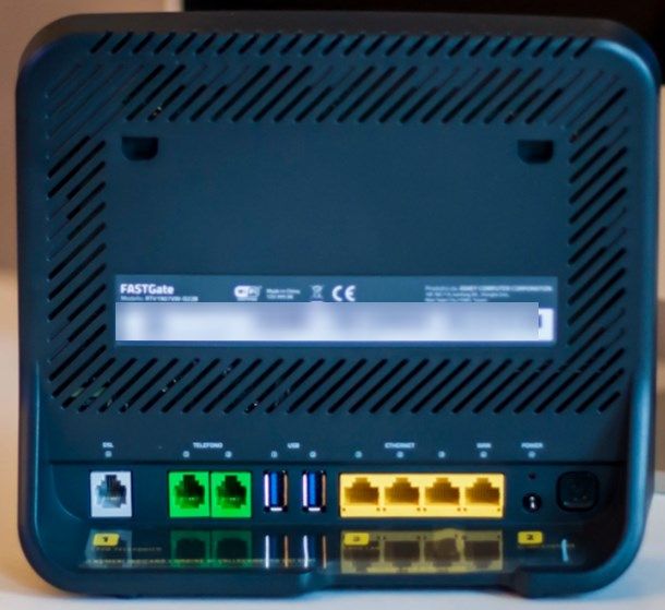 Come resettare il modem Fastweb