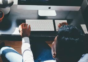 Programmi per emulare sistemi operativi