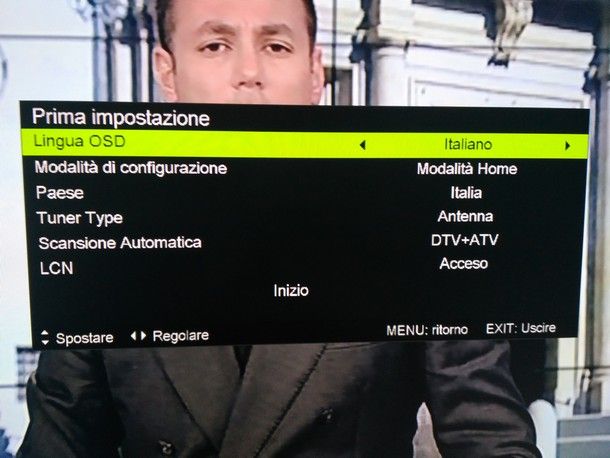 Come sintonizzare i canali su TV Akai