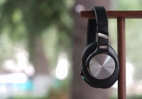 Come caricare cuffie Bluetooth