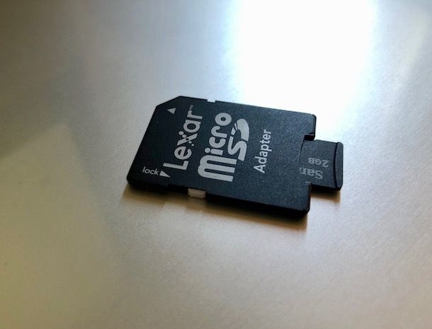 Scheda microSD con adattatore