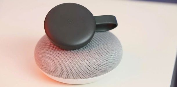 Foto di Google Home e Chromecast