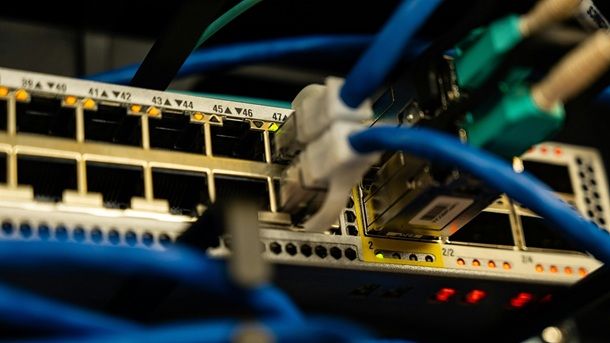 Impostazioni port forwarding router