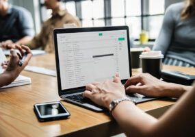Come inviare un link via email