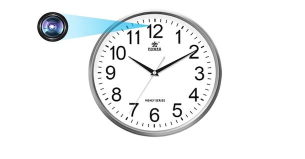 Orologio da parete con telecamera spia