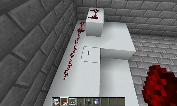 Costruzione in redstone nella doccia Minecraft