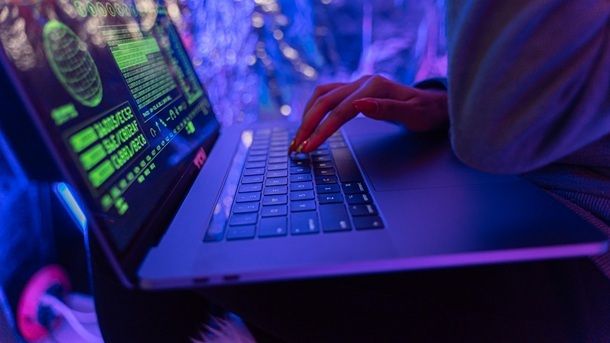 Come fanno gli hacker a bucare il PC