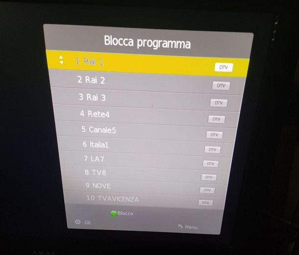 Come sbloccare programmi TV Akai