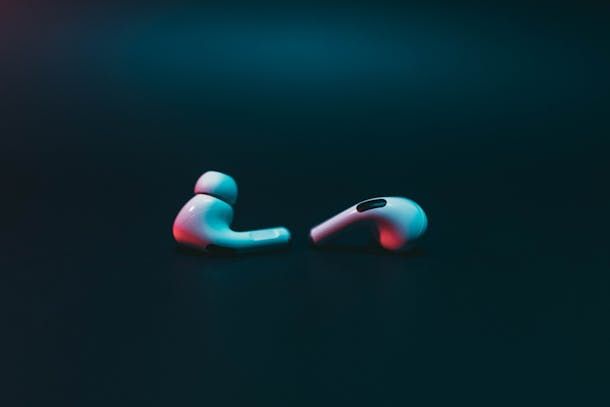 Come collegare entrambe le cuffie Bluetooth