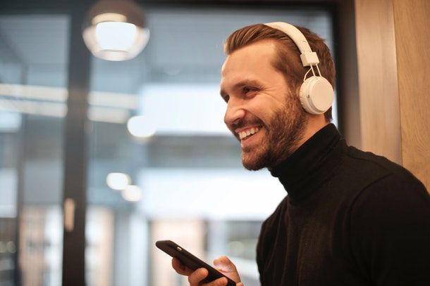 Come collegare entrambe le cuffie Bluetooth - Informazioni preliminari