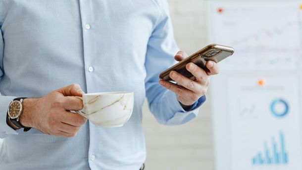 Mail tesi universitaria smartphone