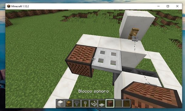 Botola di ferro e blocco sonoro Minecraft