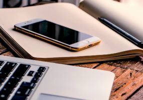 Come togliere le bolle dalla pellicola del cellulare