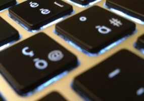 Come fare la chiocciola sulla tastiera