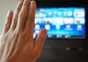 Come trasformare TV in Smart TV