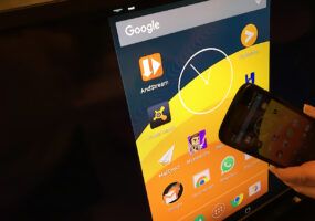 Come collegare smartphone a TV