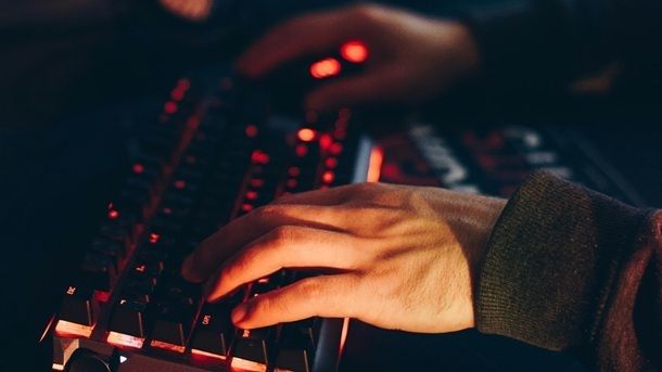 Ingegneria sociale hacker