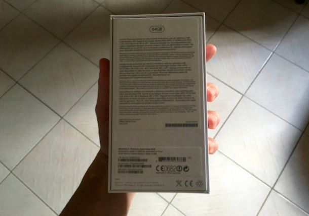 Confezione iPhone
