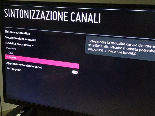 Come vedere TV satellitare su Smart TV