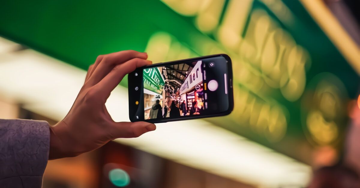 Come montare un video sul telefono