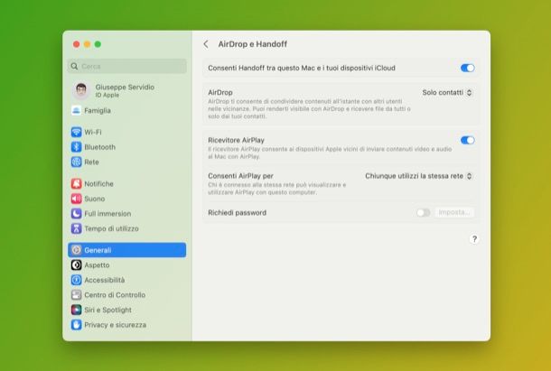 Preparare il Mac alla condivisione schermo dall'iPhone tramite AirPlay