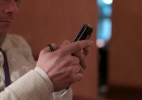 Come inviare SMS anonimi