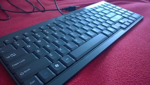 Mini tastiera USB bianca con cavo sottile per computer portatile per notebook jt 