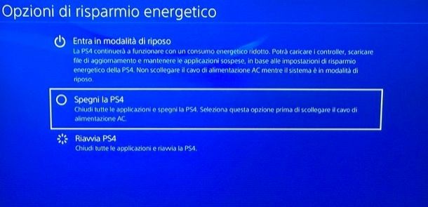 Usare il download in modalità riposo di PS4