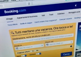 Come contattare Booking