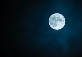 Come fotografare la Luna con iPhone