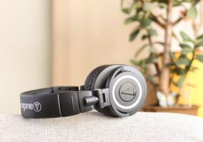 Come connettere cuffie Bluetooth