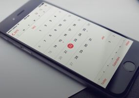 Come eliminare iscrizione calendario iPhone