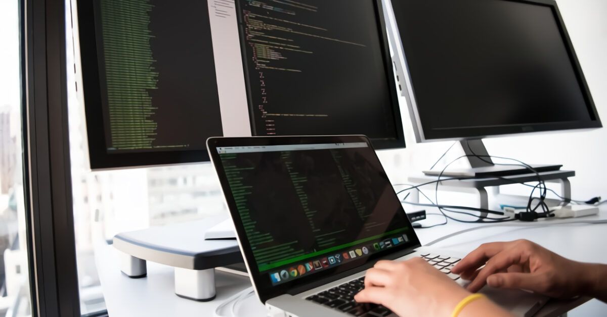 Come collegare 3 monitor al PC | Salvatore Aranzulla