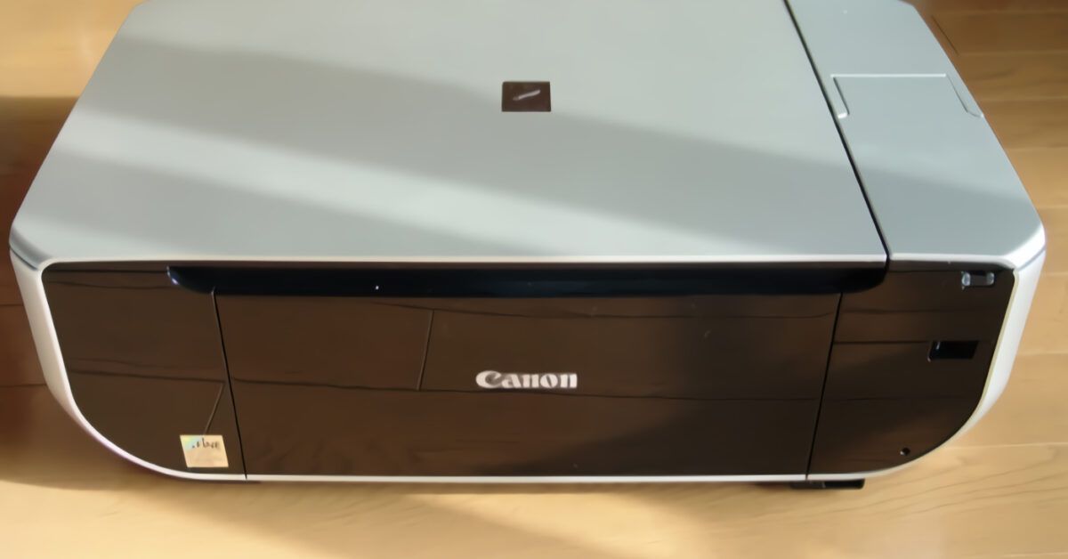 Stampante inkjet portatile con batteria Canon PIXMA TR150 in
