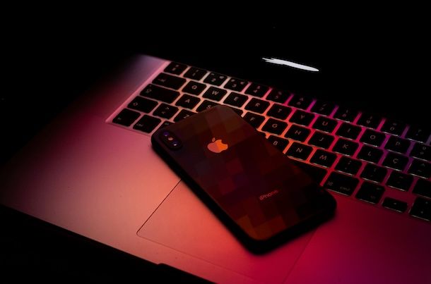 iPhone e MacBook