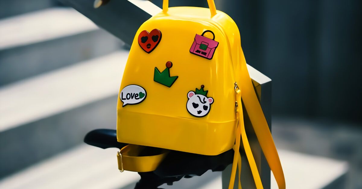 Come scaricare stickers gratis Salvatore Aranzulla