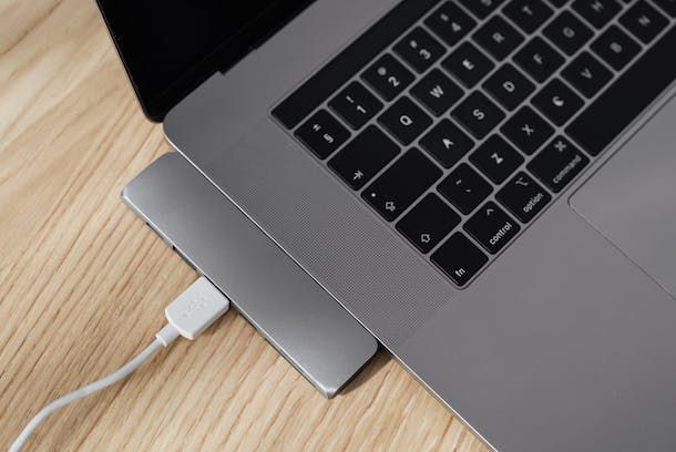 Come collegare due PC con cavo USB
