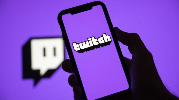 Twitch logo smartphone